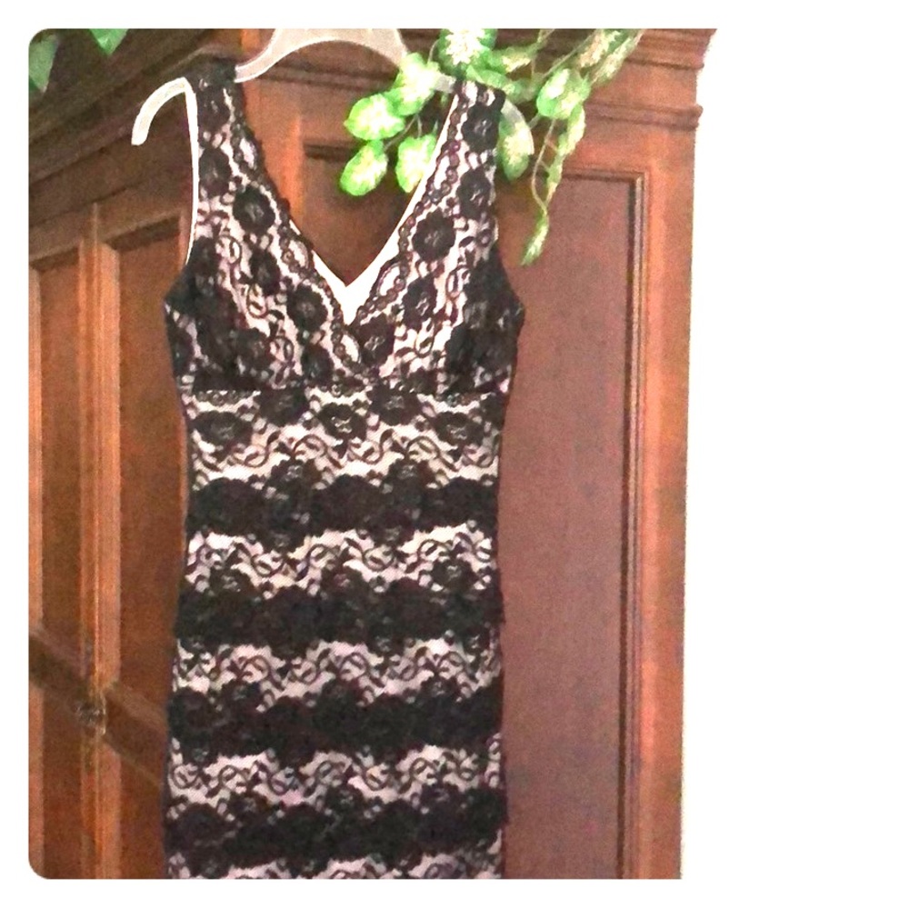 Fully lined lace dress, worn once for an hour